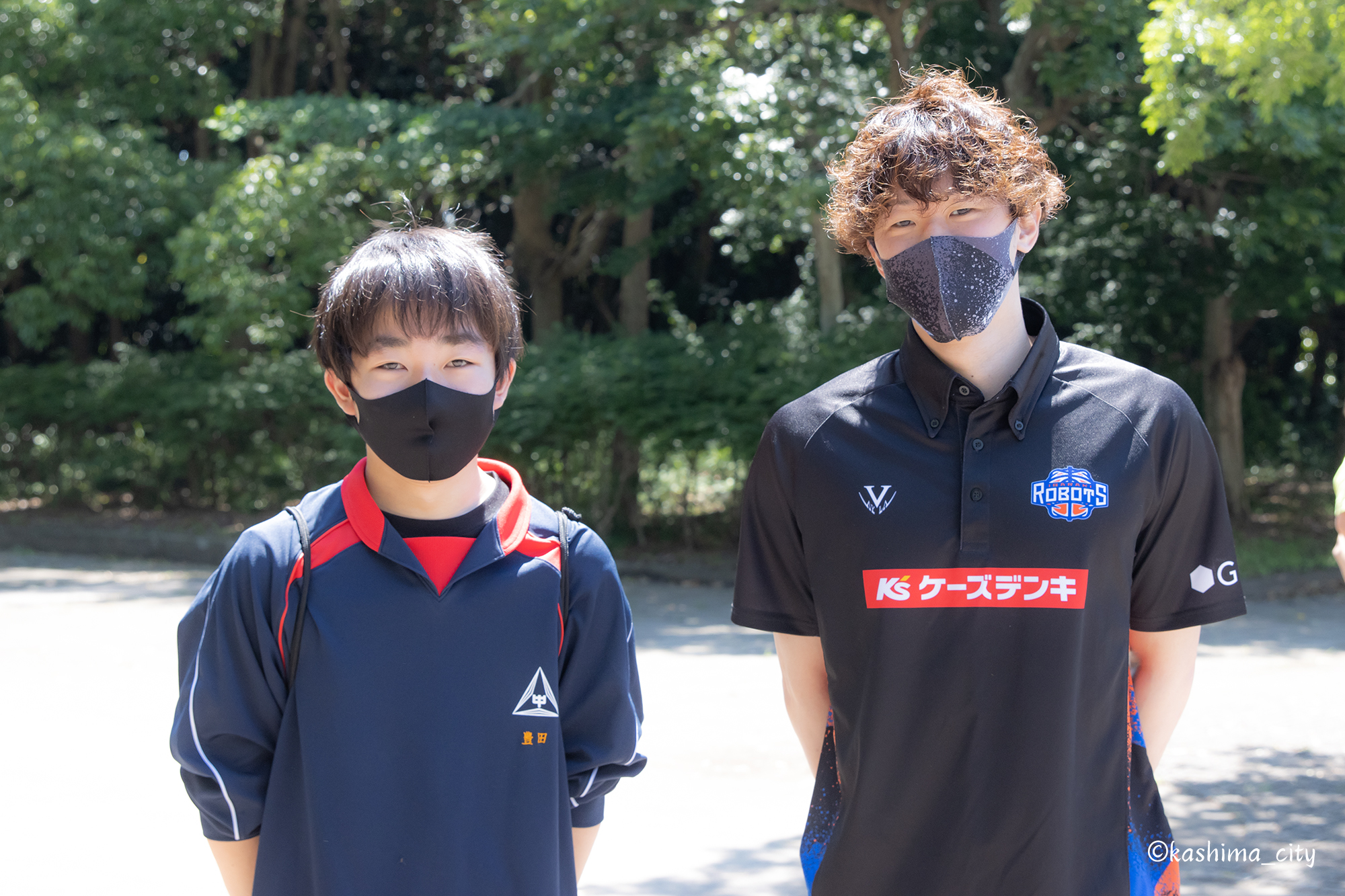 髙橋選手と中学生