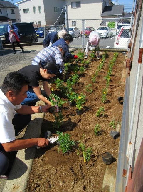 地域環境専門部　花植え