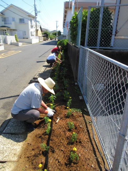 地域環境専門部　花植え