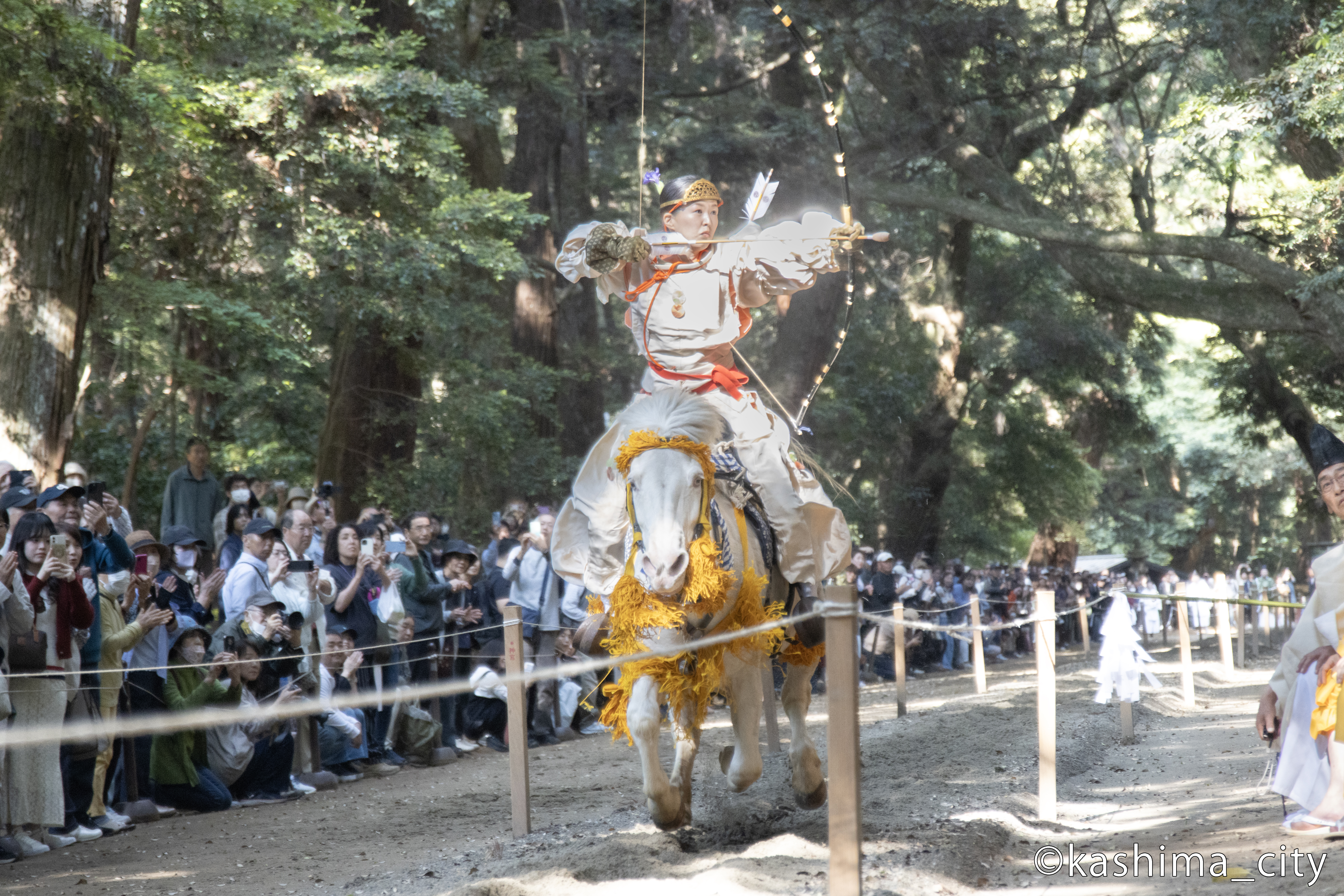 女性射手頭の演武の様子