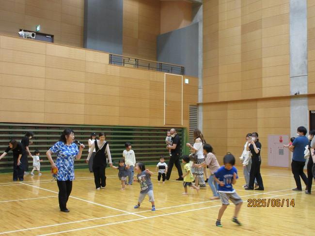 ポケット広場（リトミック）