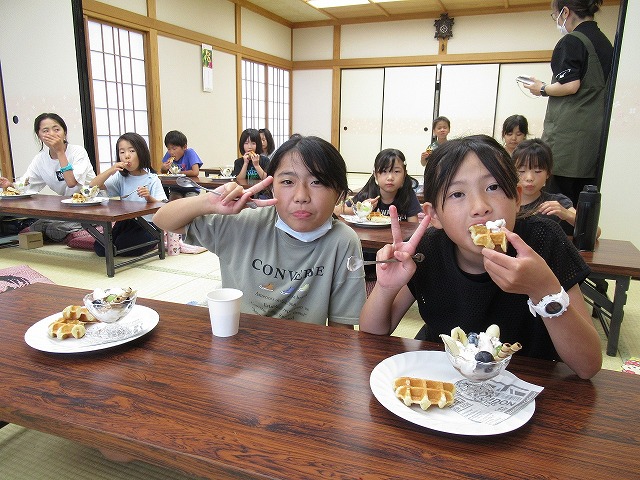 おやつの時間の様子