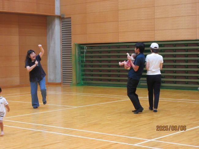 ポケット広場(リトミック)