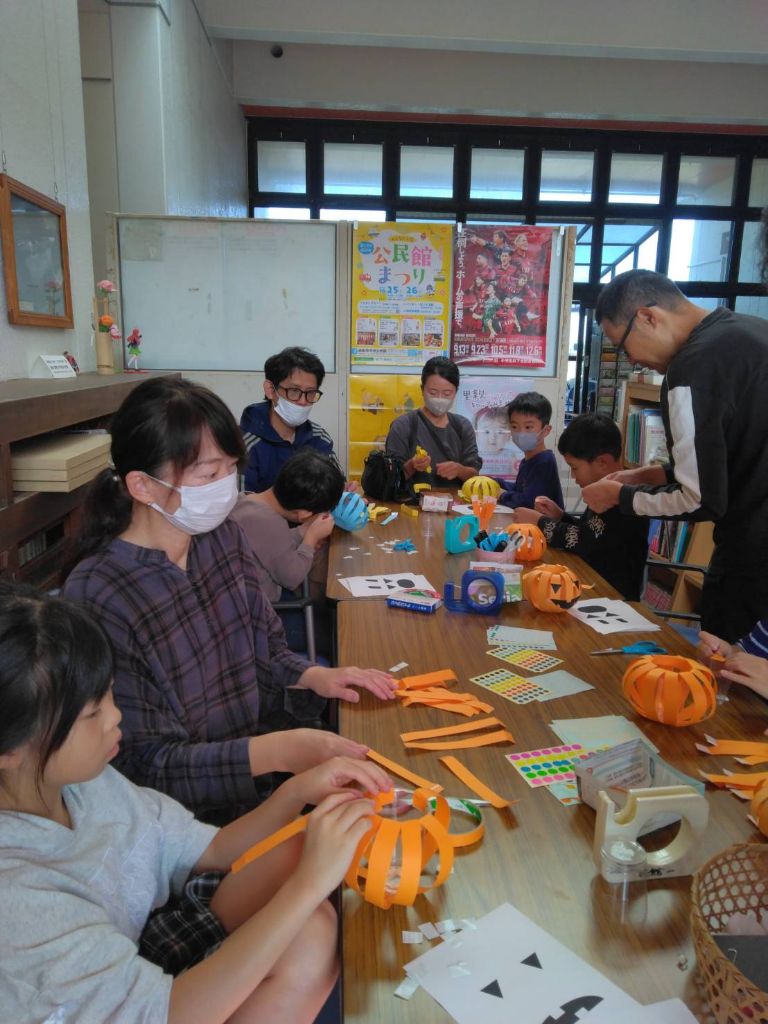 ハロウィンランタンづくり教室&さつまいも掘り