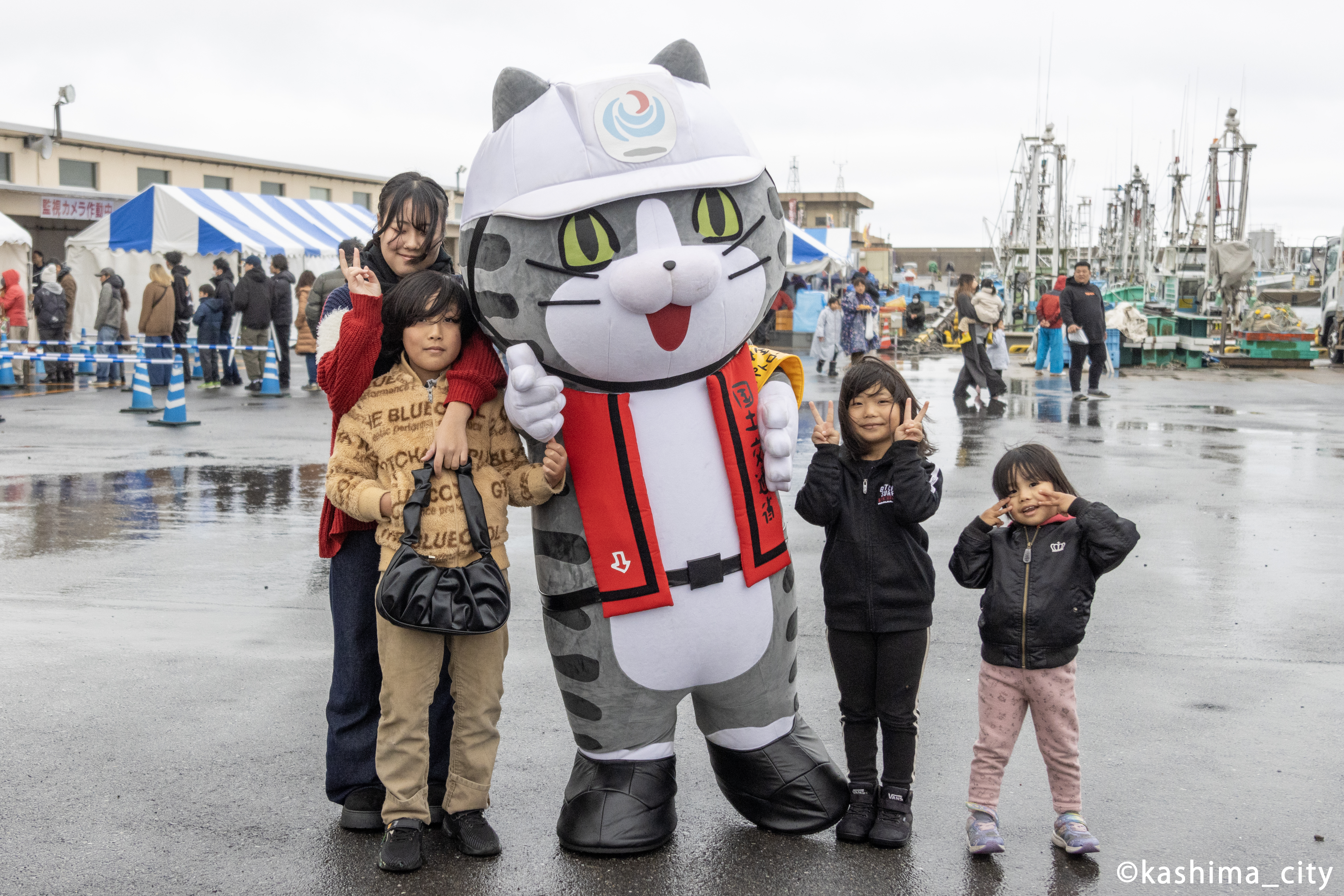 港湾関係をPRする仕事猫