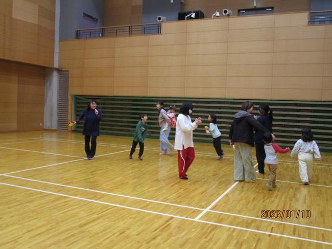 ポケット広場（リトミック）