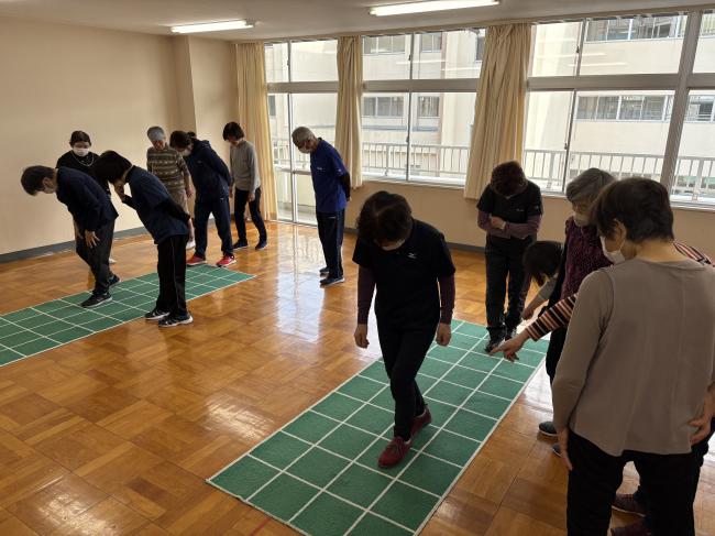 スクエアステップ